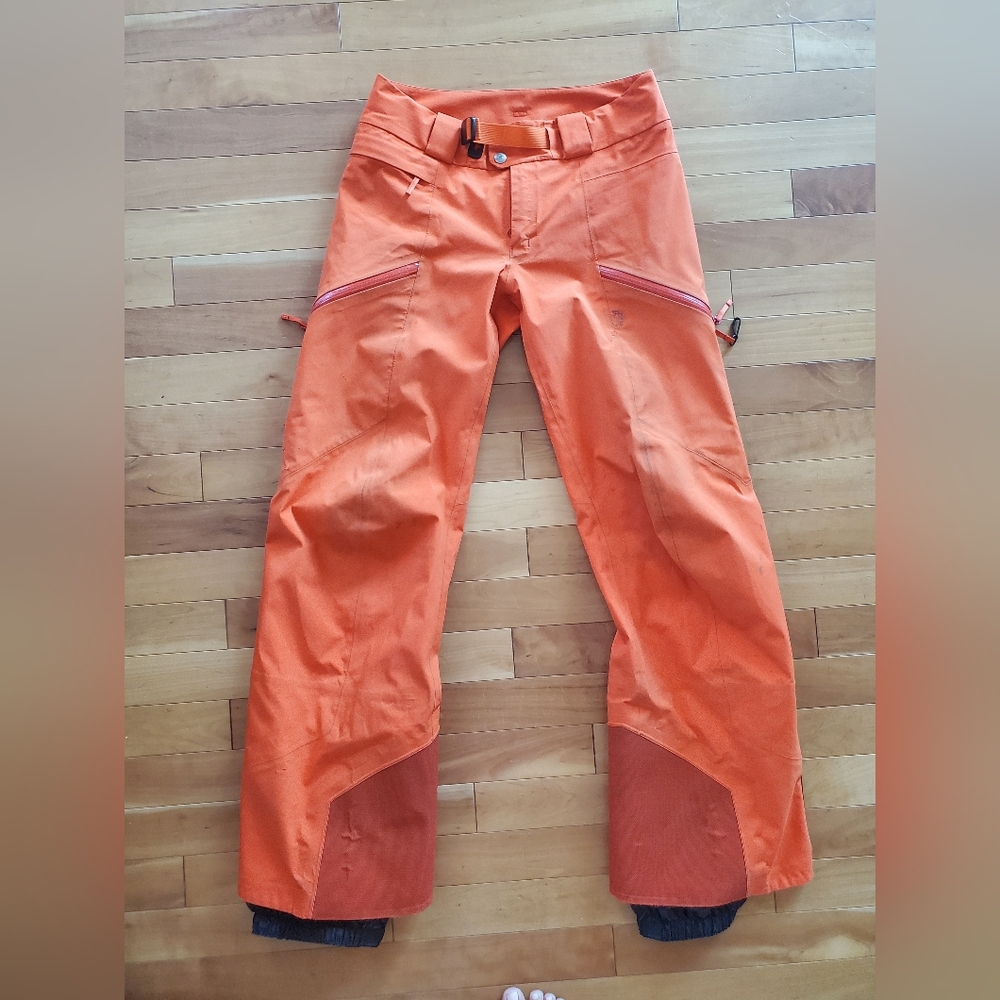 Arc'teryx Women's  Orange Ski Pants Small